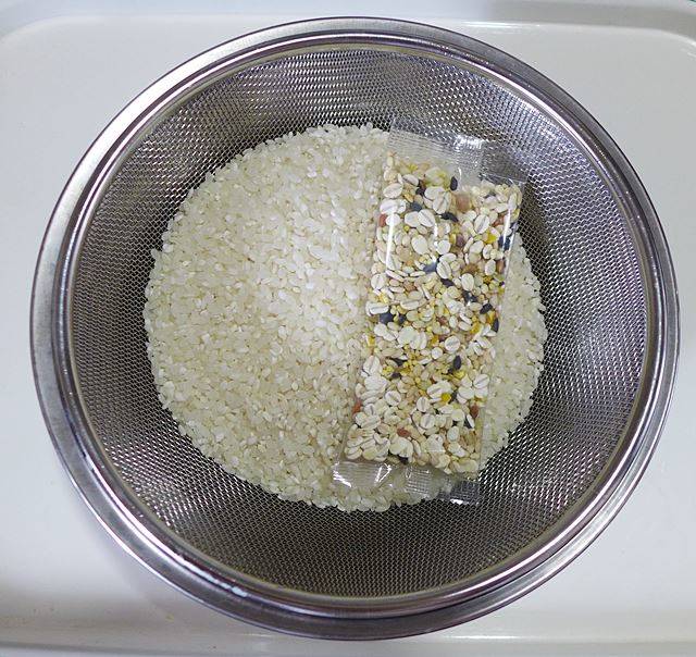 米屋のこだわり十八穀米と白米